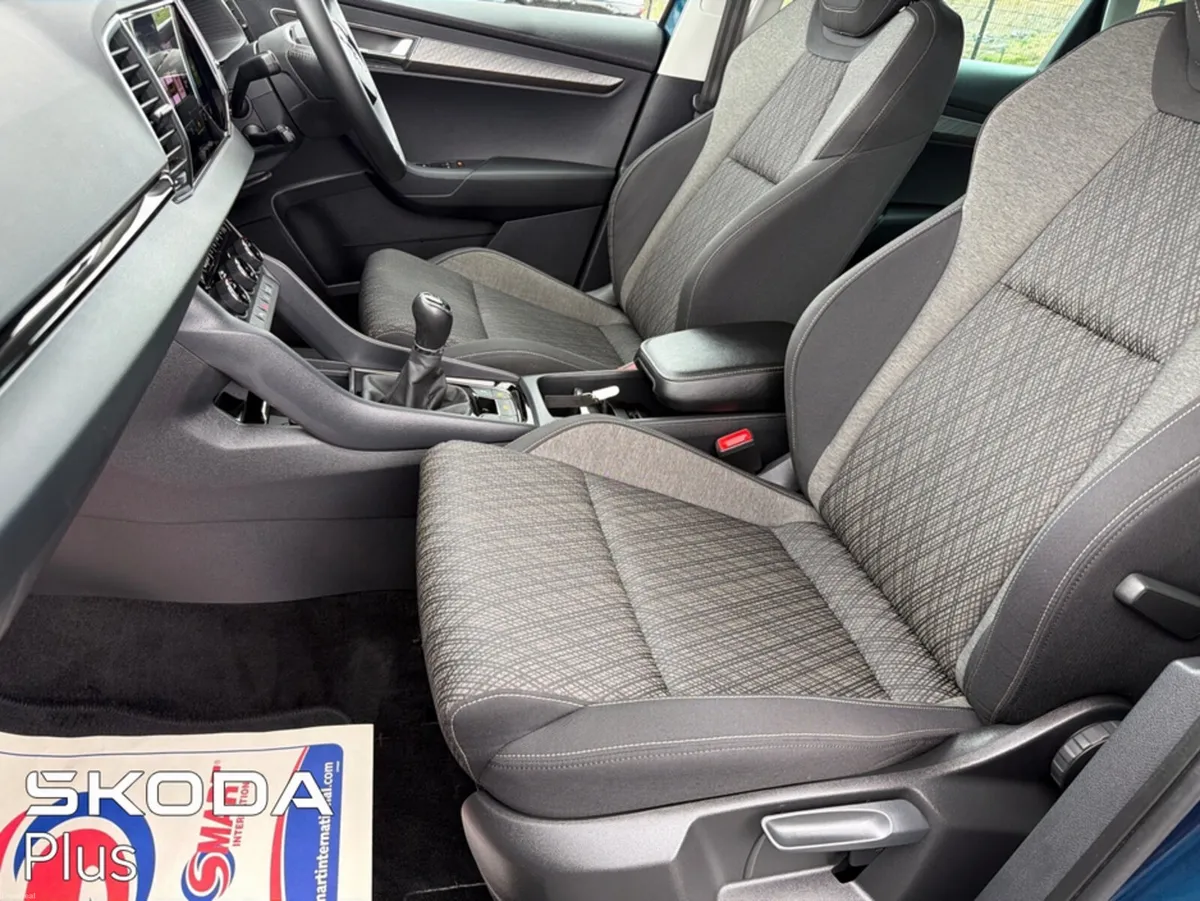 Skoda Karoq STYLE 2.0 TDI 115HP 5DR - Image 4