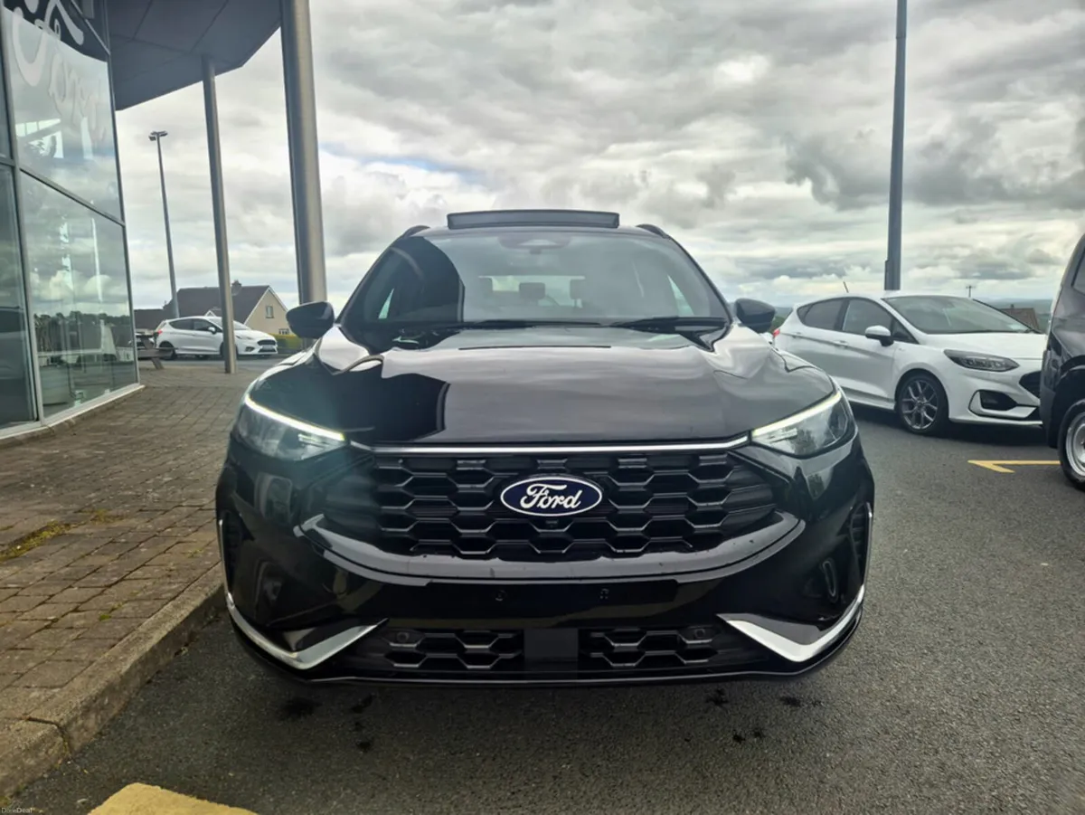Ford Kuga ST-LINE X EDITION 2.5L 243PS PHEV - Image 6