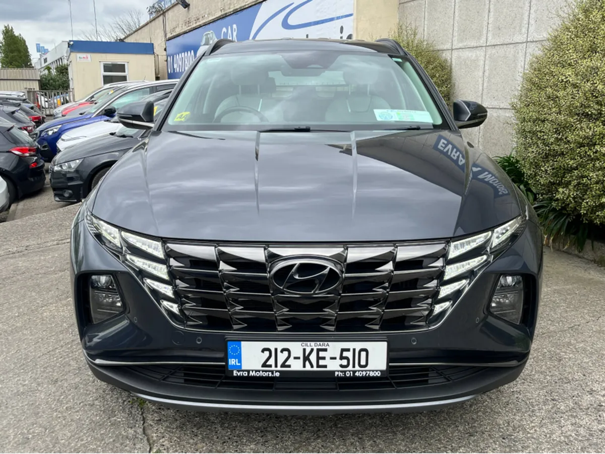 Hyundai Tucson IX35 EXECUTIVE PLUS 4WD 5DR AUTO - Image 2