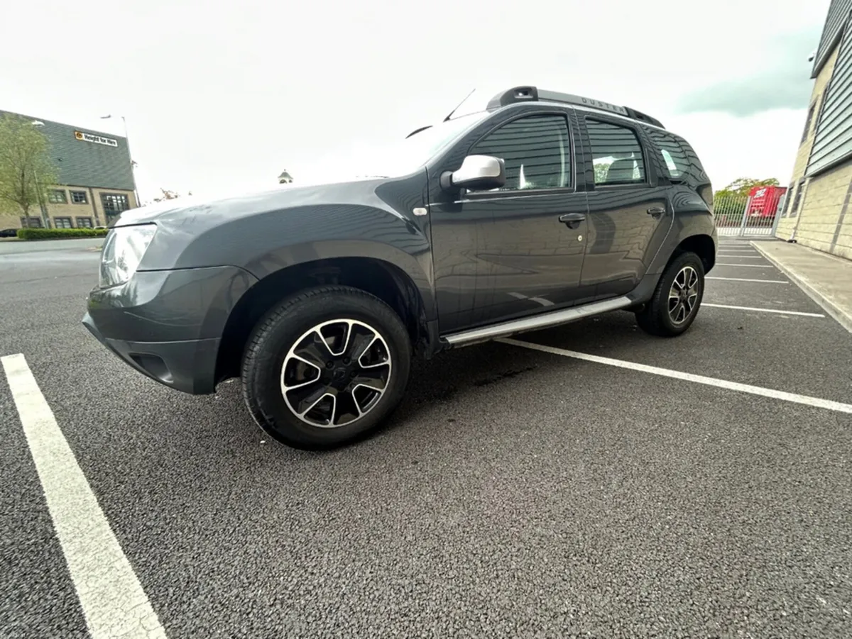 Dacia Duster PRESTIGE 1.5 DCI 4X - Image 4