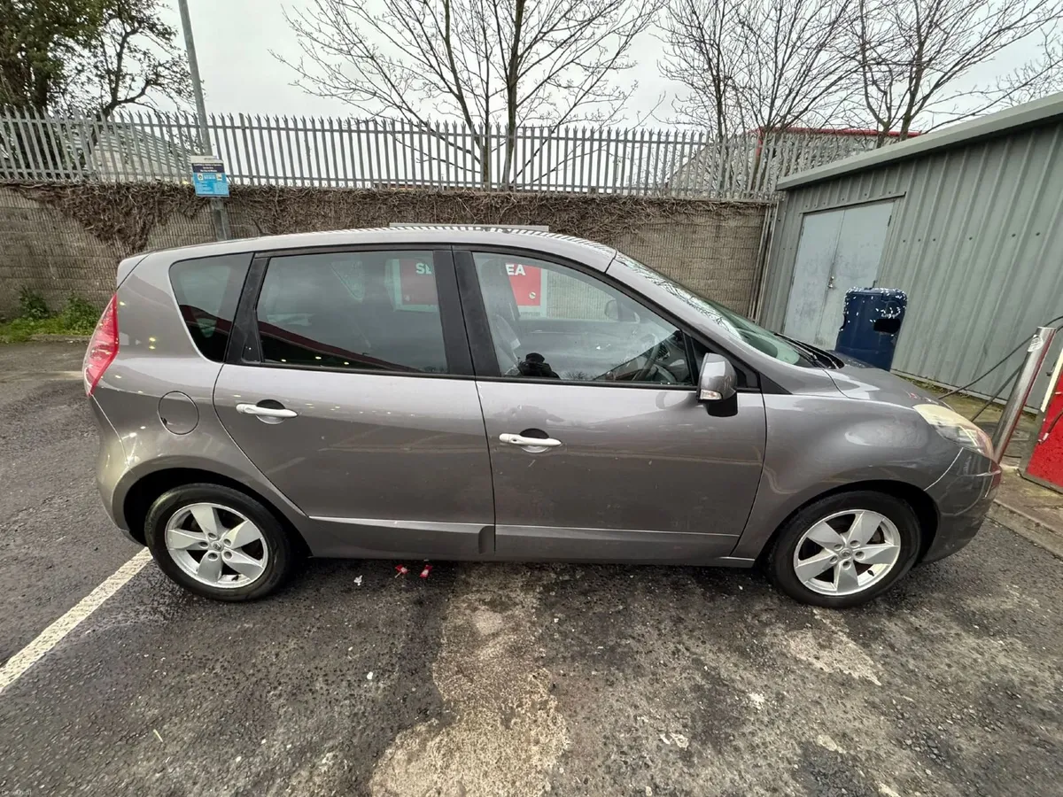 Renault Scenic 2011 - Image 3