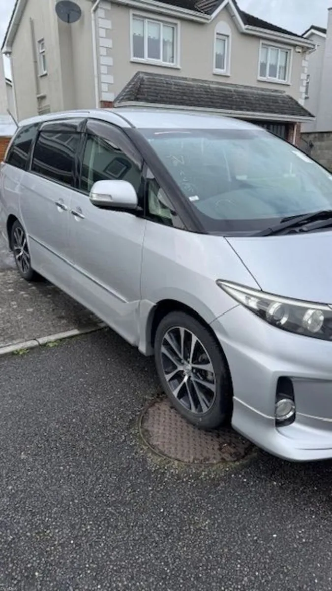 Toyota Estima 2014 - Image 6