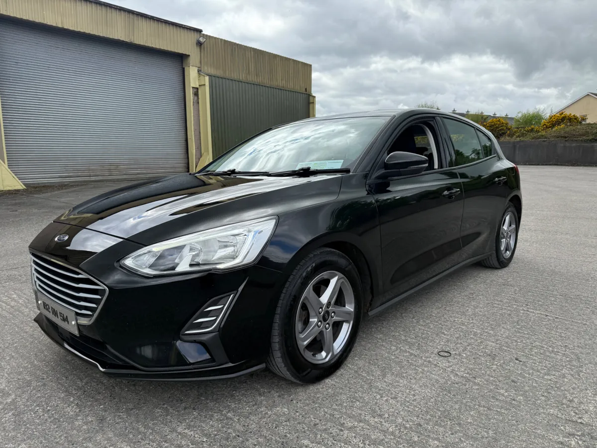 18 Ford Focus 1.5 NCT 4/28 New model - Image 3