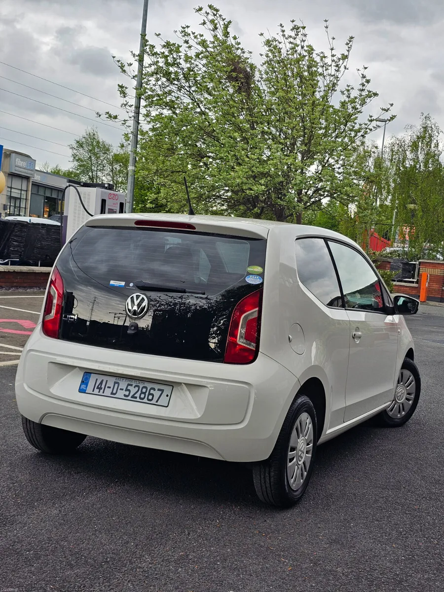 Volkwagen Up Automatic 2014 - Image 3