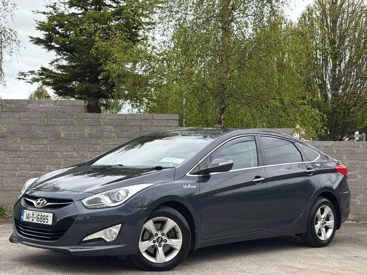 2014 Hyundai i40 New Nct 07-27 Low Kilometres - Image 1