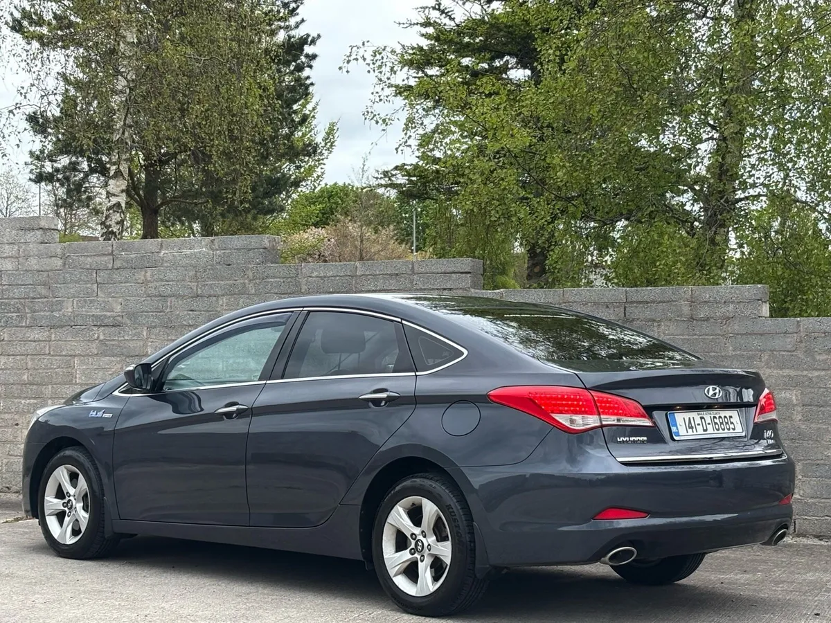 2014 Hyundai i40 New Nct 07-27 Low Kilometres - Image 2
