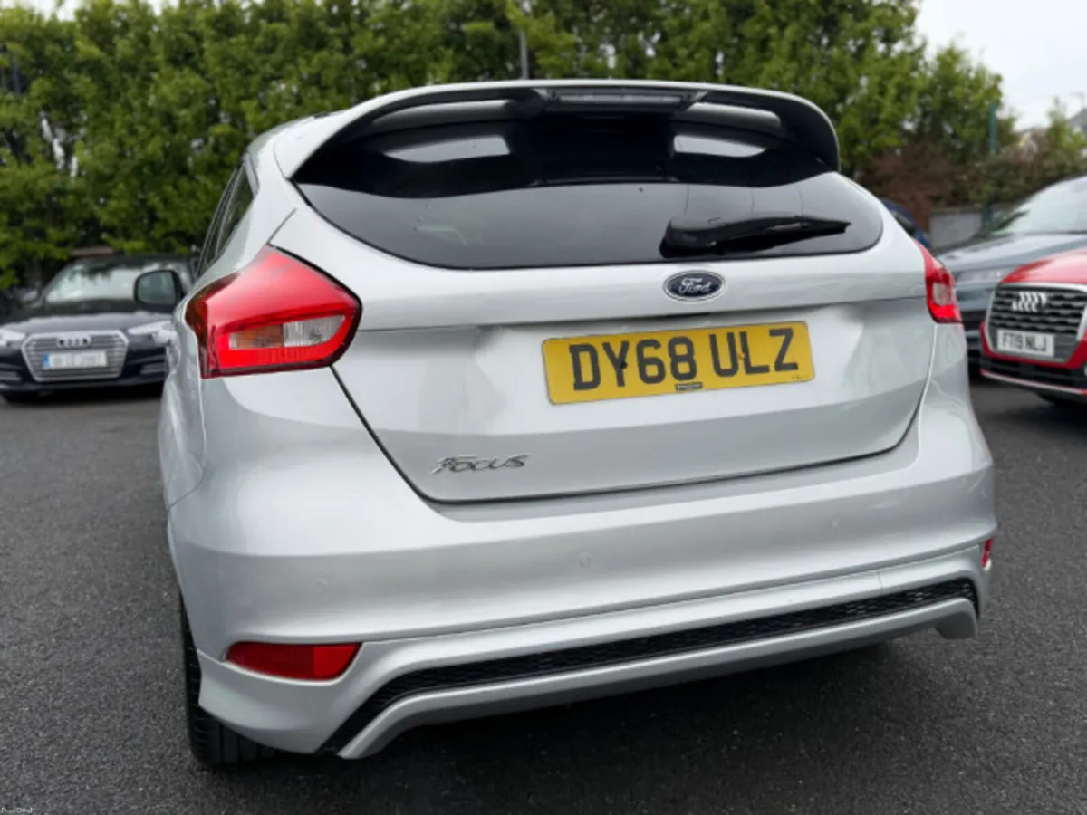 Ford Focus ST-LINE TDCI - Image 4