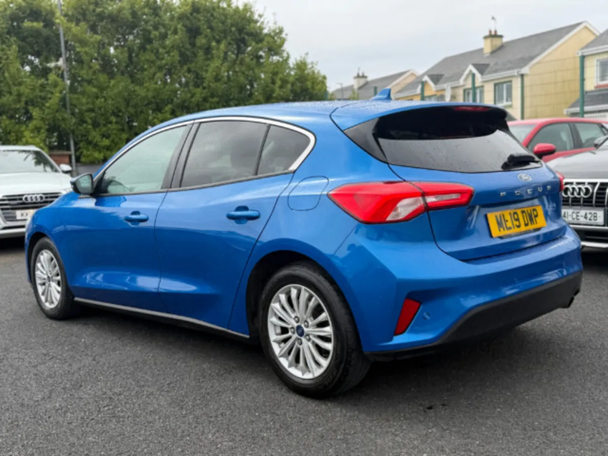 Ford Focus TITANIUM TDCI - Image 3