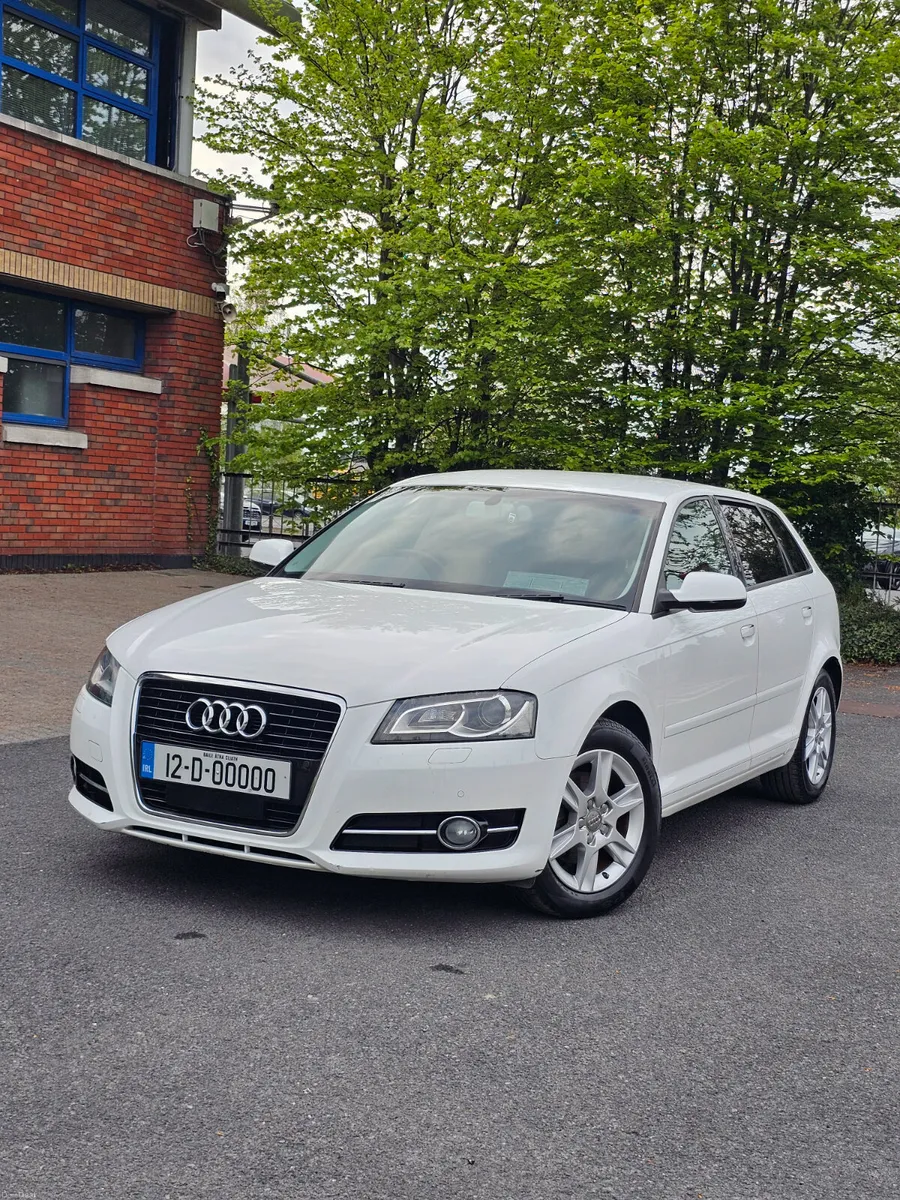 Audi A-3 2012 - Image 1