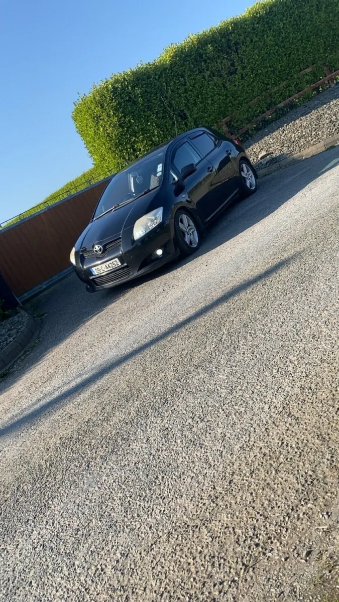 Toyota Auris tr - Image 1