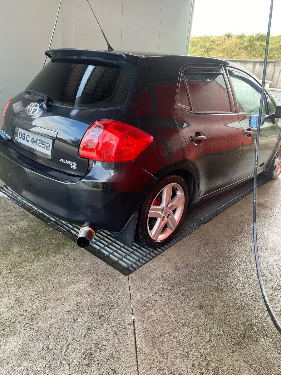 Toyota Auris tr - Image 4