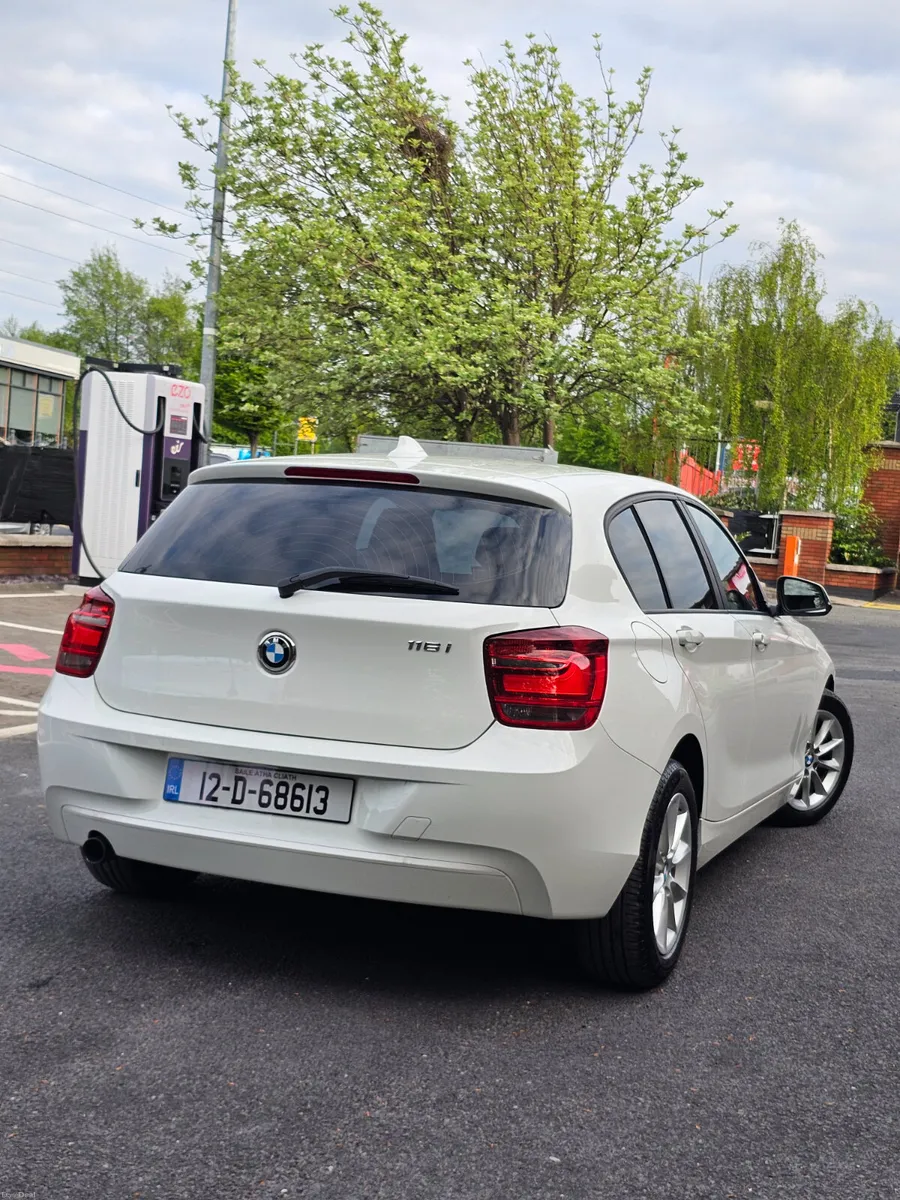 BMW 1-Series Automatic 1.6 - Image 2