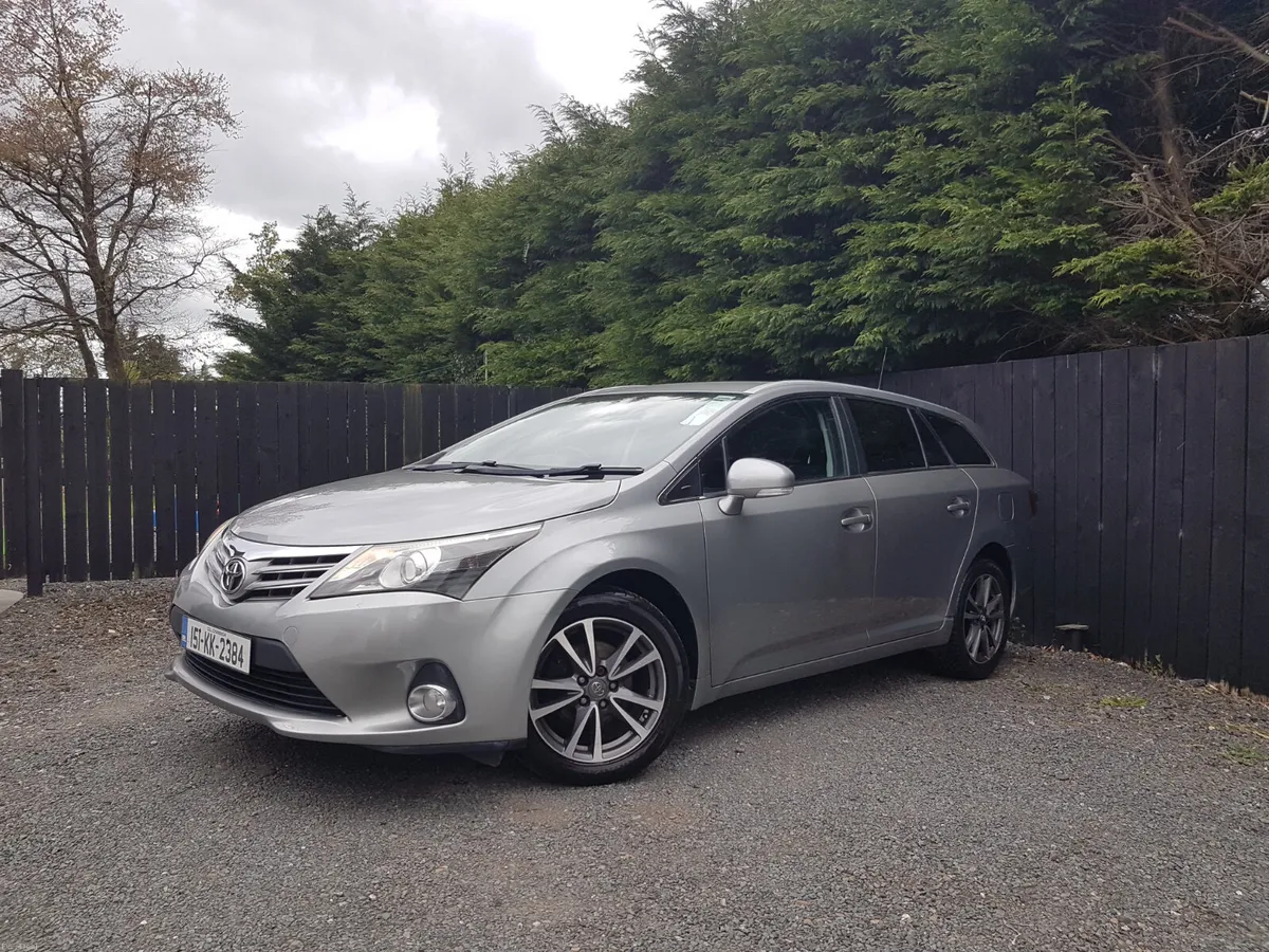 AVENSIS ESTATE.. NCT TODAY.. HIGH SPEC - Image 2