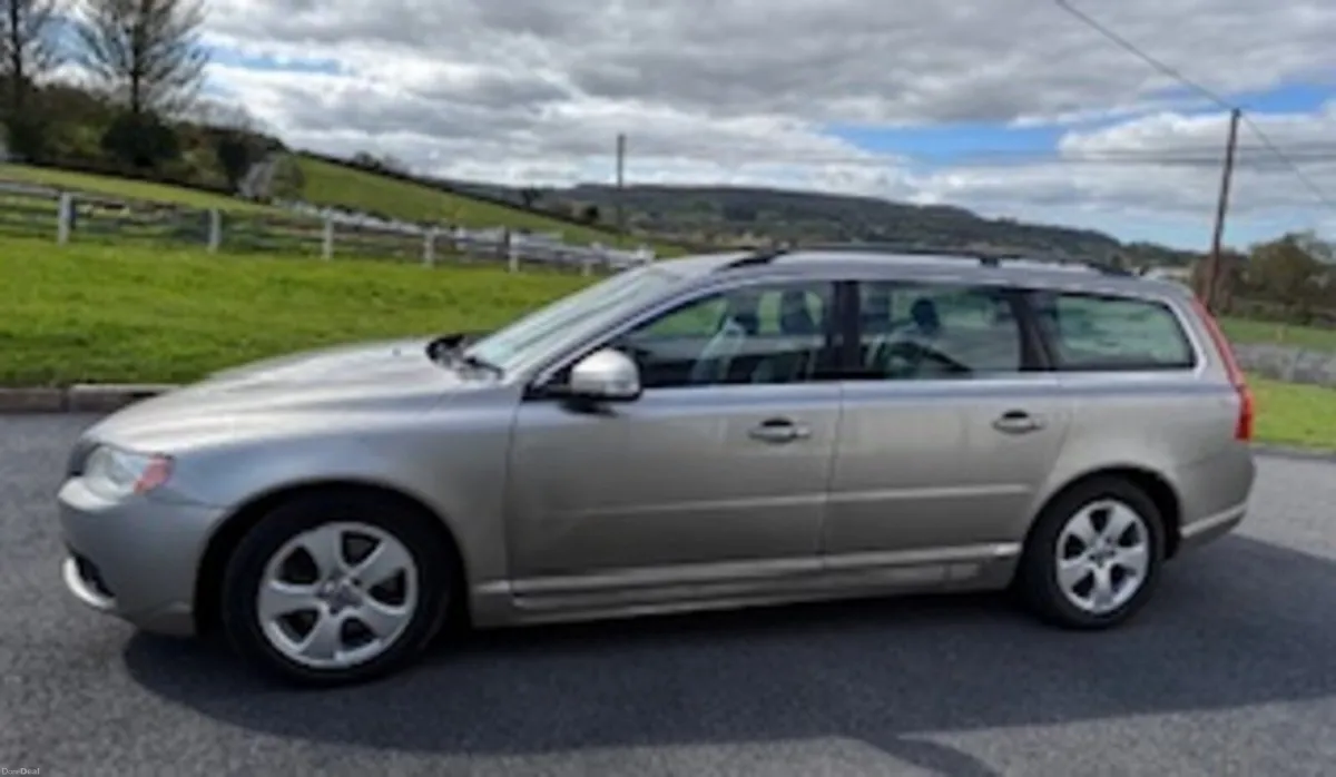 Volvo V70 2010 1.6 diesel - Image 3