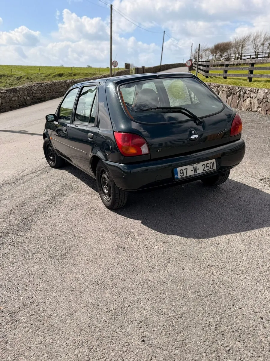 Ford Fiesta 1997 - Image 3