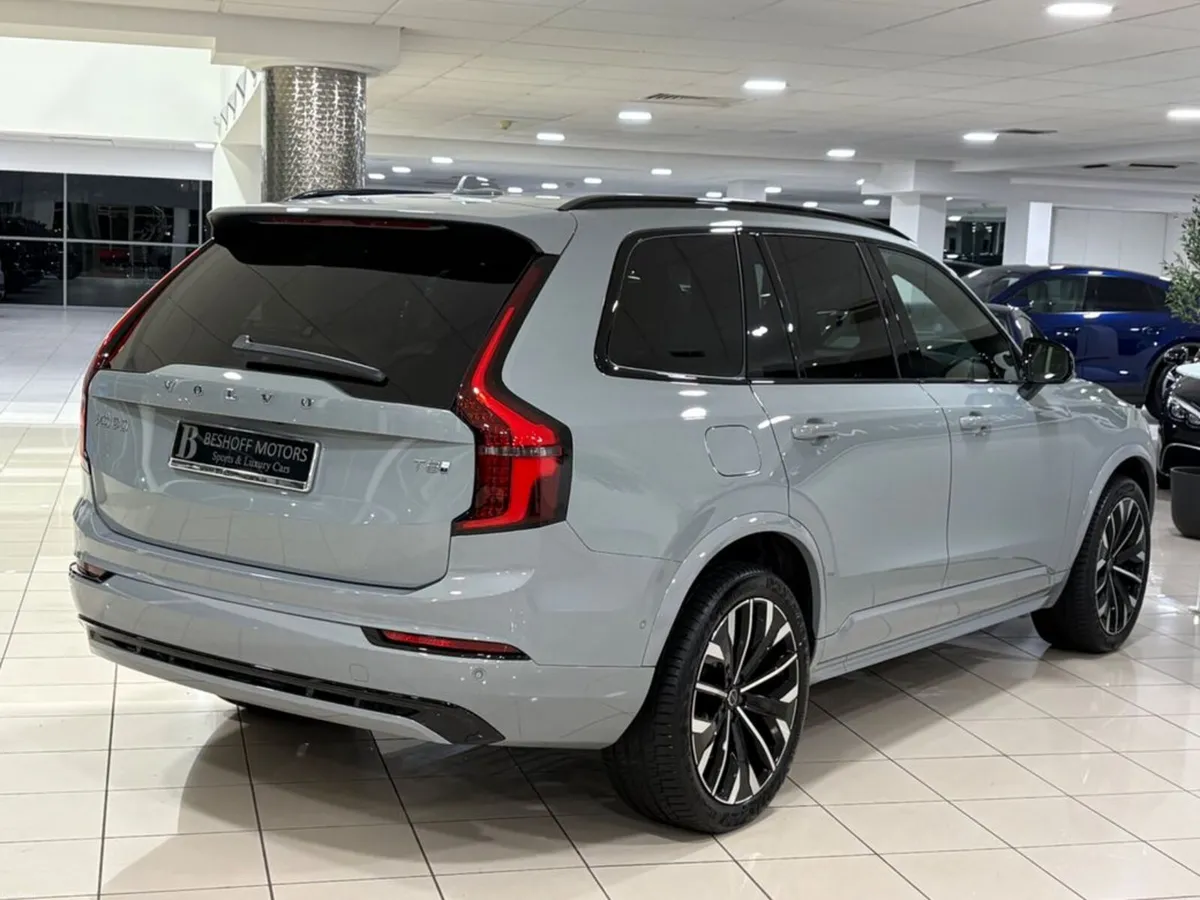 Volvo XC90 T8 PLUS PRO AWD=NEW CAR WITH DELIVERY M - Image 3