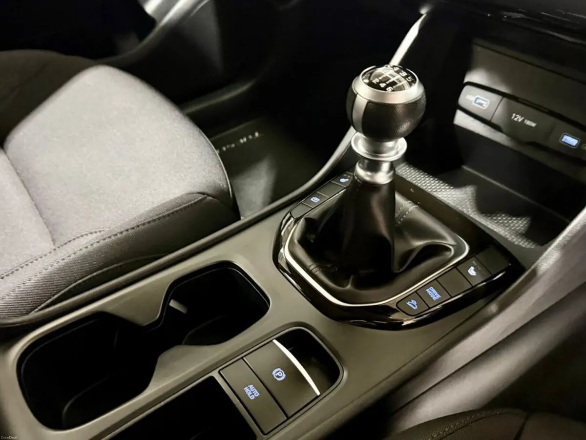 Hyundai Tucson IX35 COMFORT PLUS 5DR - Image 4