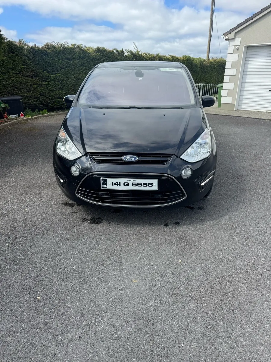 Ford S-Max Titanium - Image 1