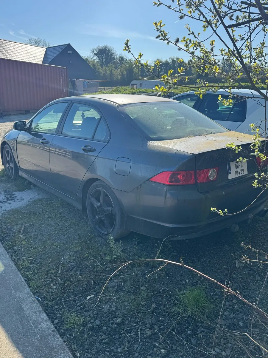 Honda accord for parts or repair - Image 3