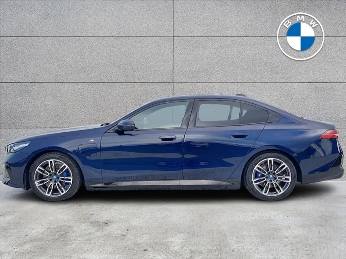 BMW 5-Series 530e M Sport - Image 3