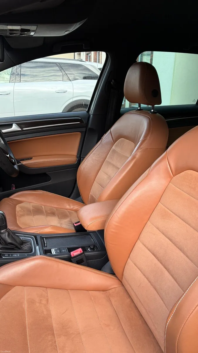 🚗 Volkswagen Golf 7 - Image 4