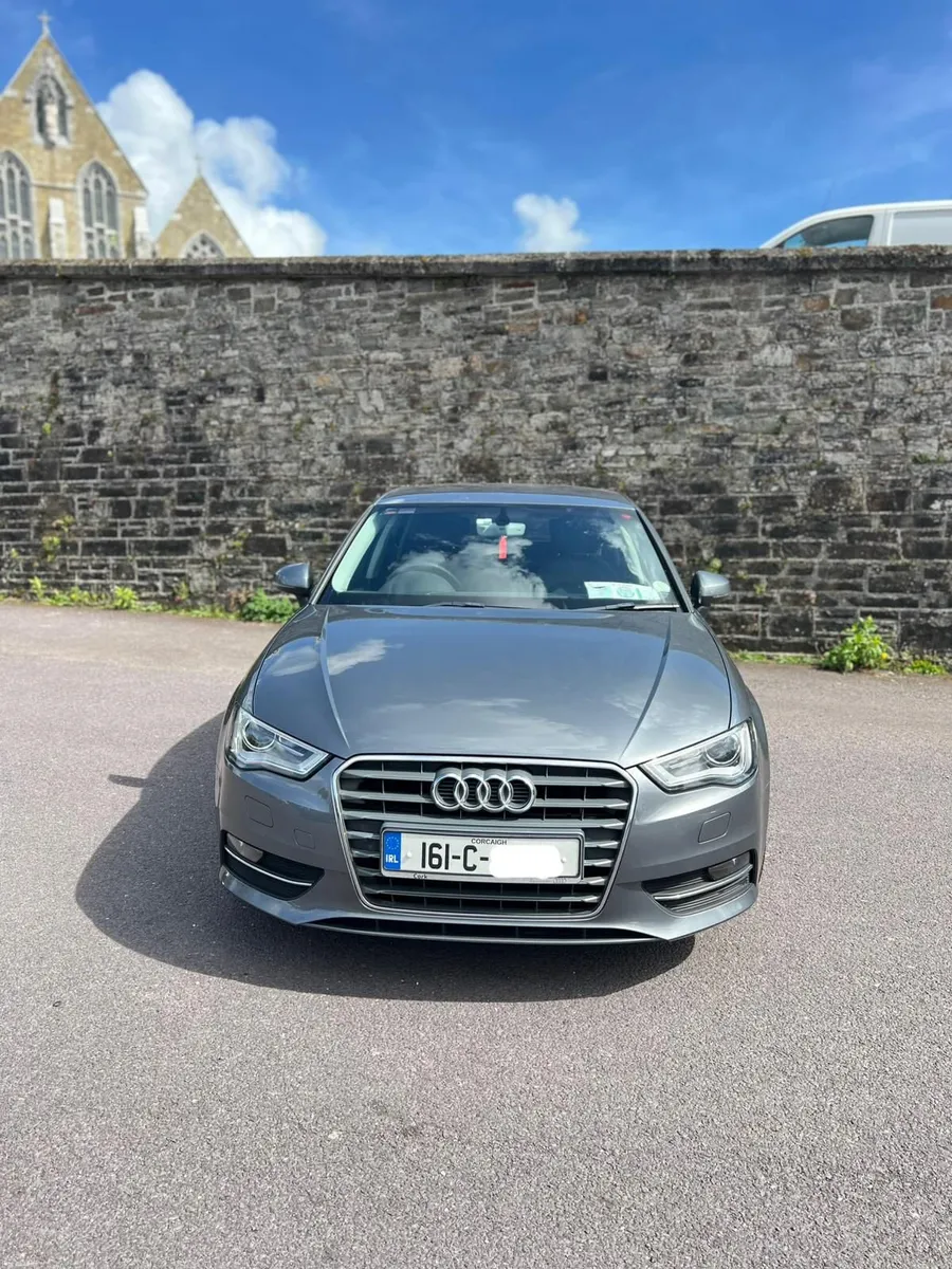 Audi A3 Sportback 1.6 TDI  110 SE 17 4DR Hatchback - Image 2