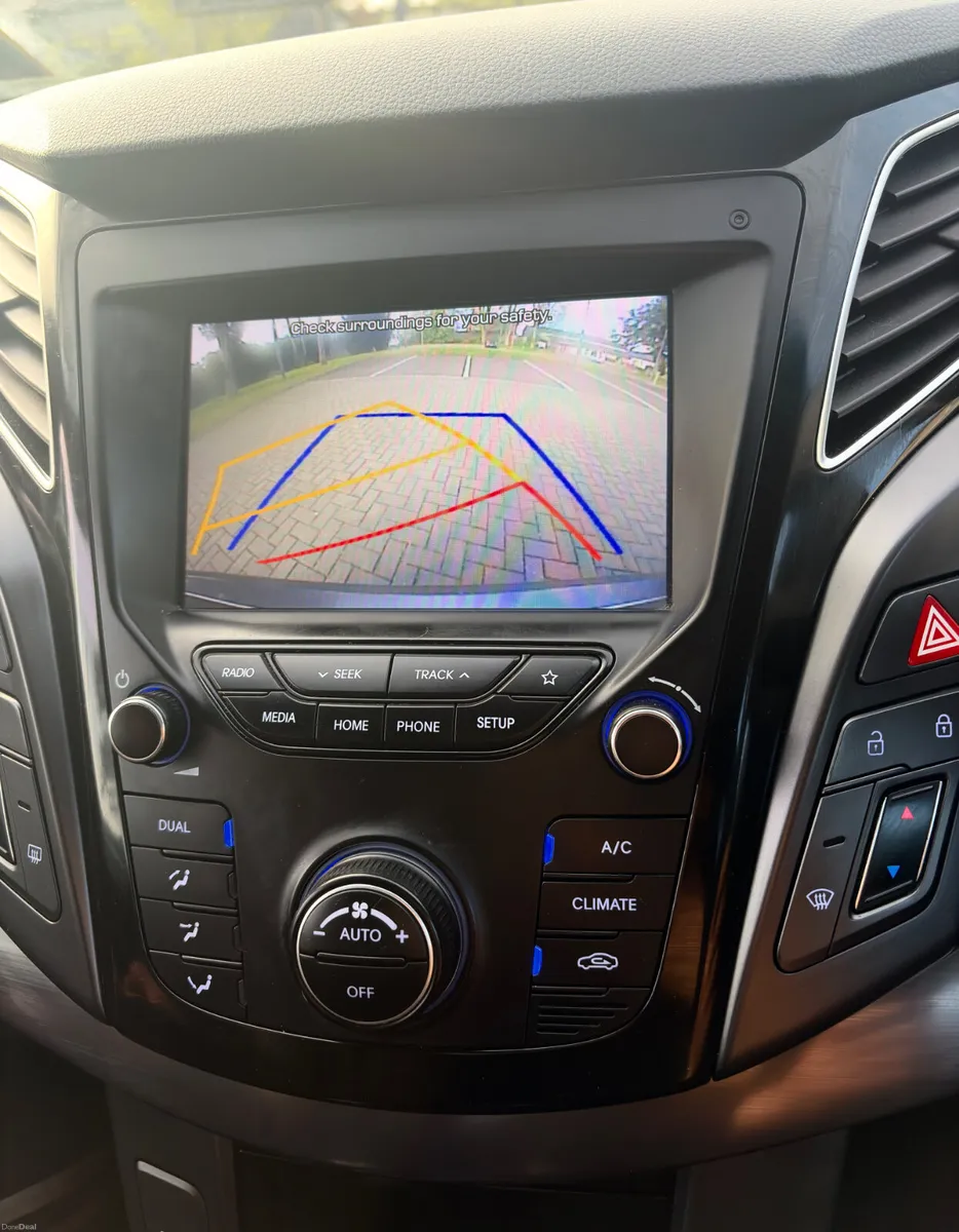 Hyundai i40 2019 1.7CRDi new nct 5/28 tax 12/26 - Image 2