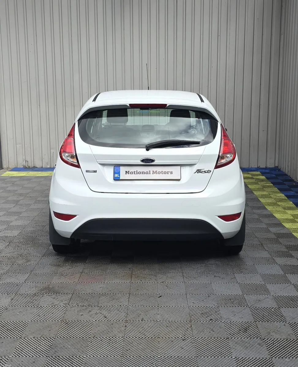 2015 Ford Fiesta 1.0 Petrol - Image 4