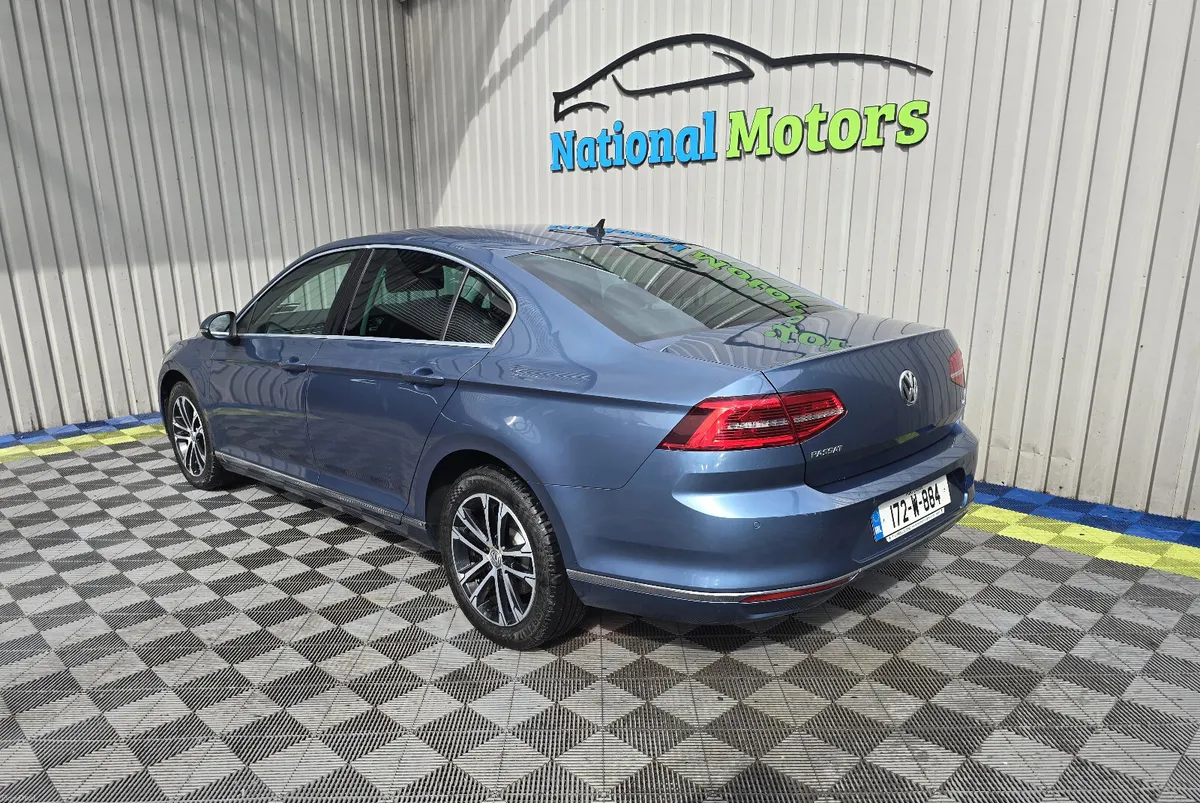2017 Volkswagen Passat 1.6 TDI Highline - Image 4