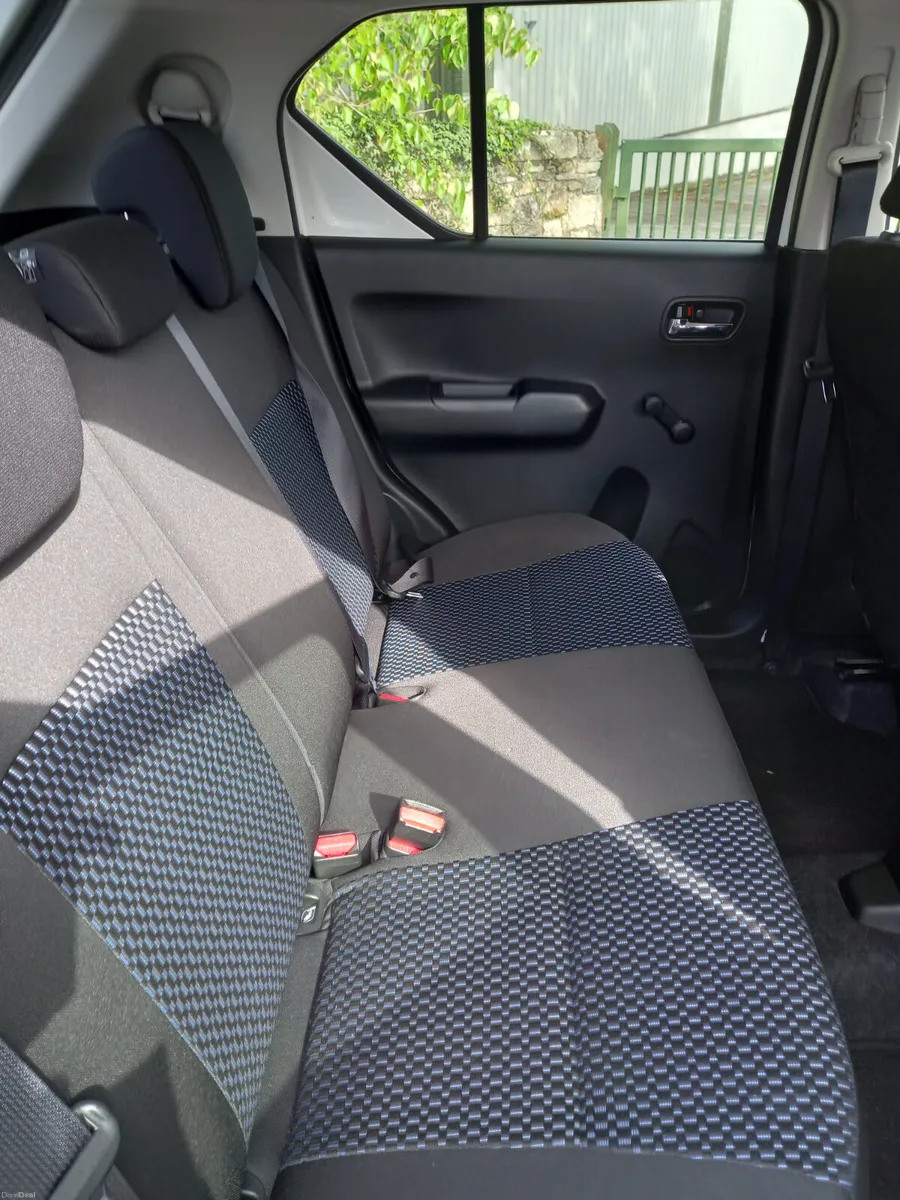 2023 Suzuki Ignis 1.2 Petrol Hybrid - Image 2