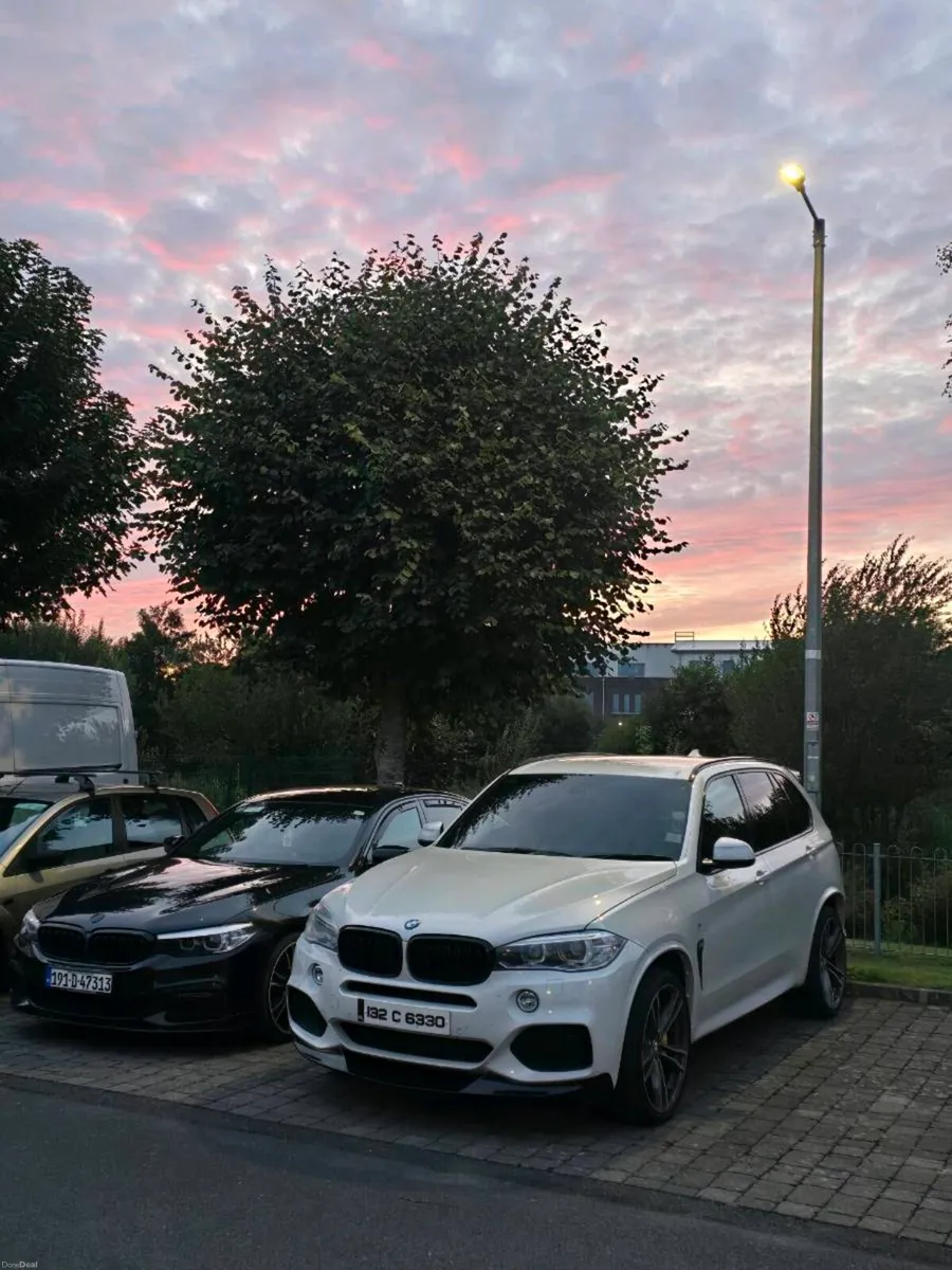 X5 F15 MSPORT LOW MILEAGE 7 seater - Image 2