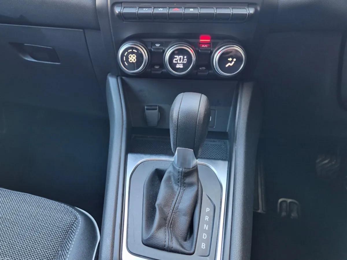 2024 Renault Captur 145Bhp Auto Hybrid Finance - Image 6