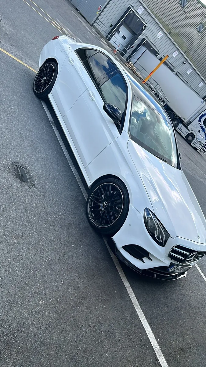 E class Night pack edition - Image 2