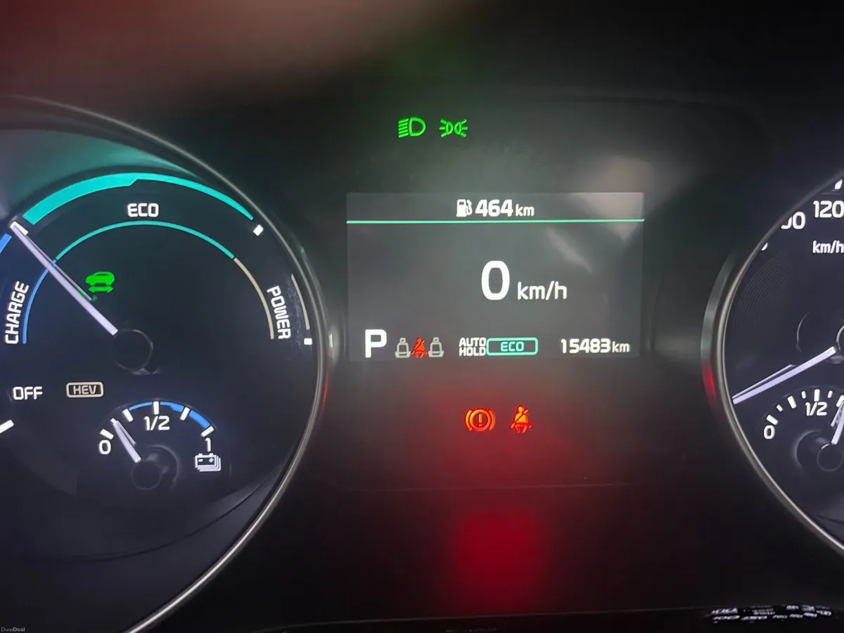Low‑Mileage 2022 Kia XCeed PHEV Auto – As New - Image 2