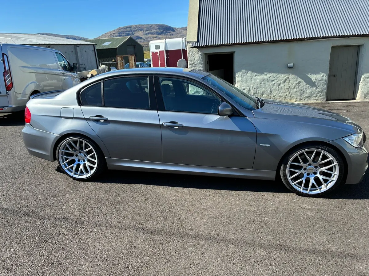 BMW 3 series Msport - Image 2