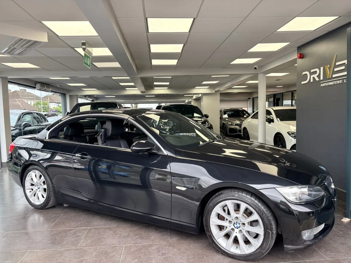 BMW 3-Series 2009 335i Automatic - Image 2