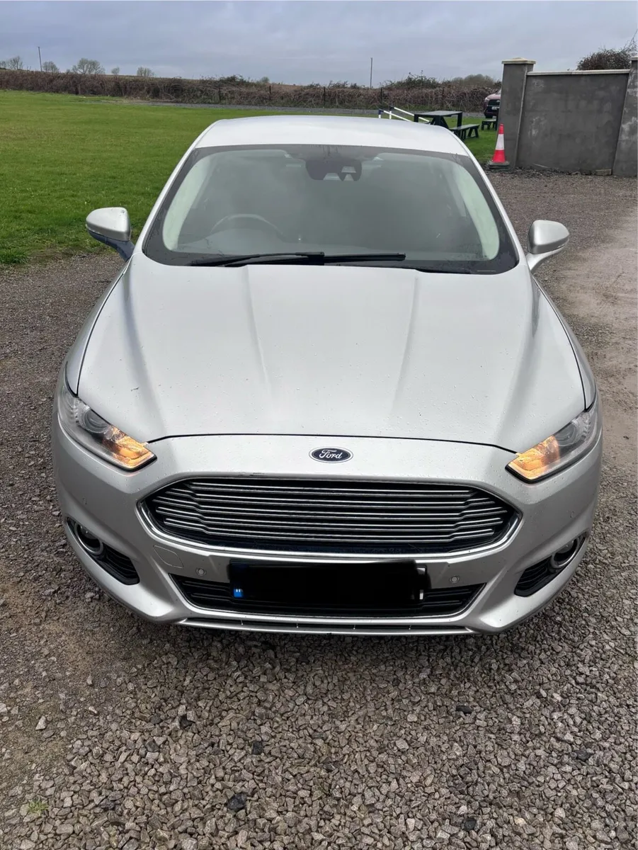 Ford Mondeo Titanium - Image 2