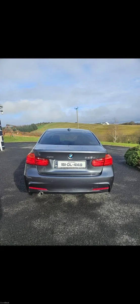 BMW 3-Series 2015 - Image 2