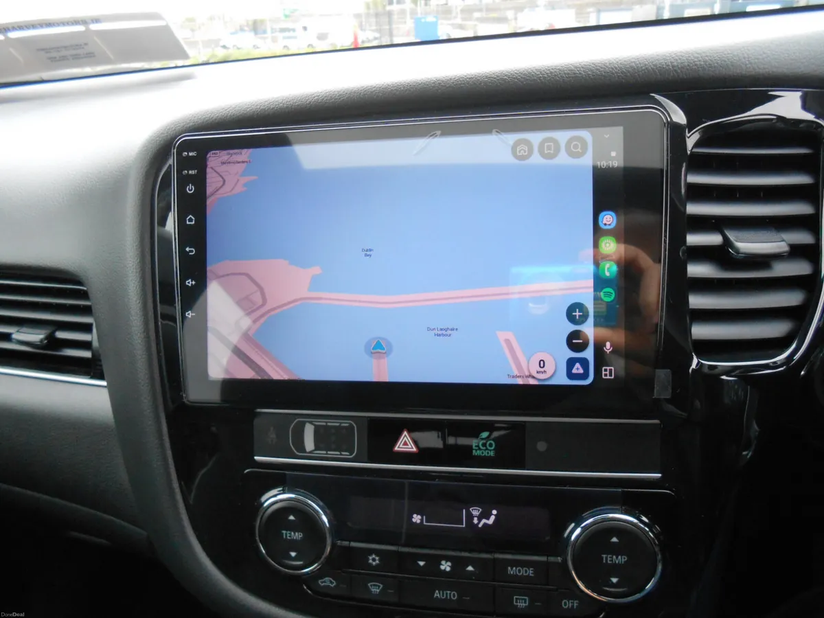 Mitsubishi Outlander PHEV S-Edition 2018 - Image 3