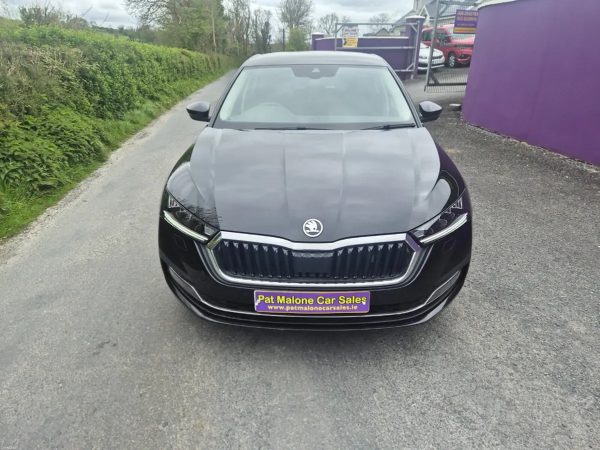 Skoda Octavia SE L FIRST ED TDI EDITION DSG - Image 2