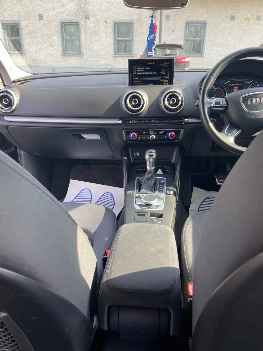 Audi A3 2016 - Image 2