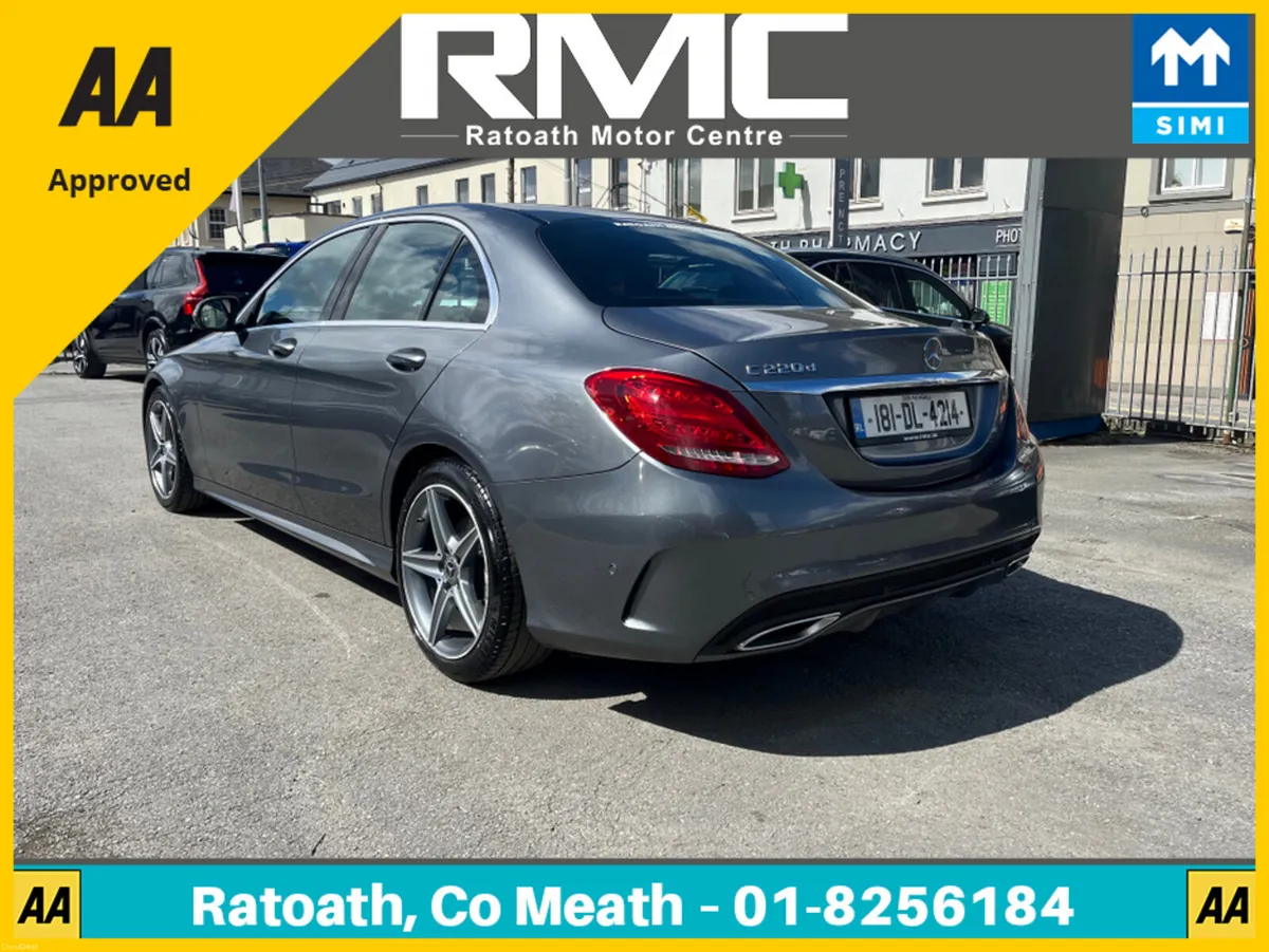 Mercedes-Benz C-Class 220 AMG LINE - Image 6