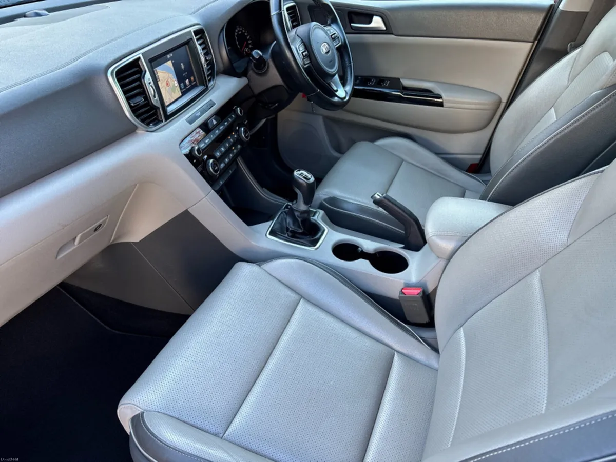 Kia Sportage PLATINUM SAM 5DR - Image 3