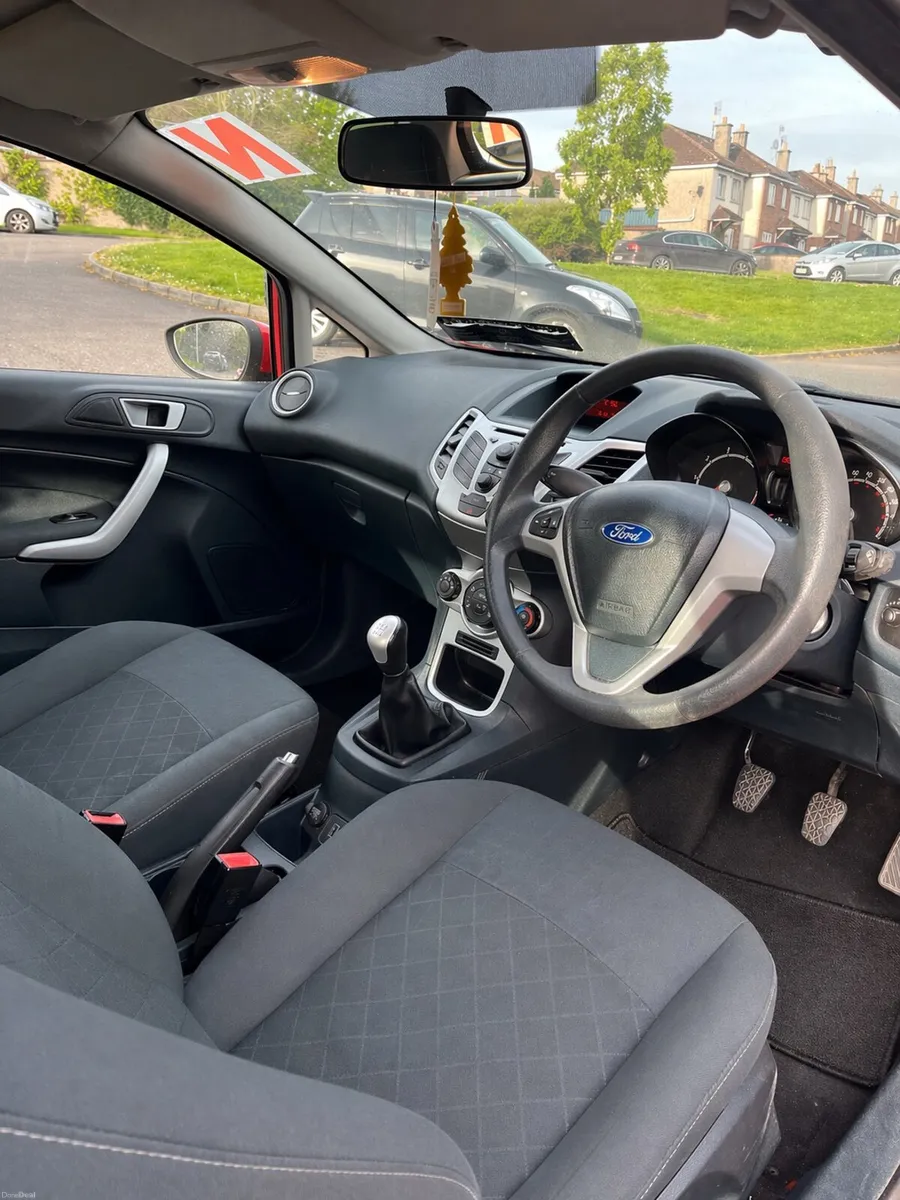 Ford Fiesta 2012 - Image 3