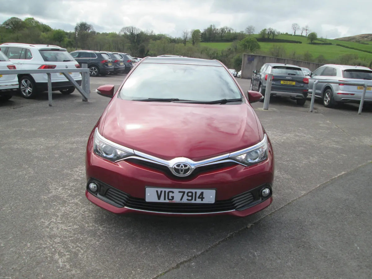 2018  TOYOTA  AURIS  1.6  D  DESIGN  5DR - Image 3