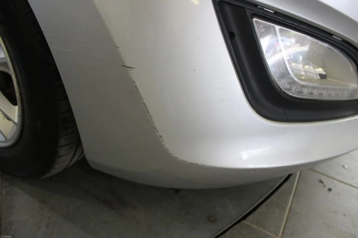 Hyundai i30 1.6 Diesel ACTIVE ISG - TENDER 8 - Image 4