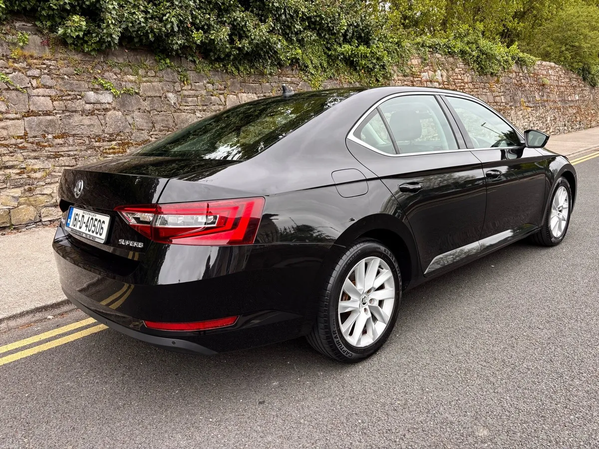 Skoda Superb 1.6 TDI Style NEW NCT 12/27 - Image 3
