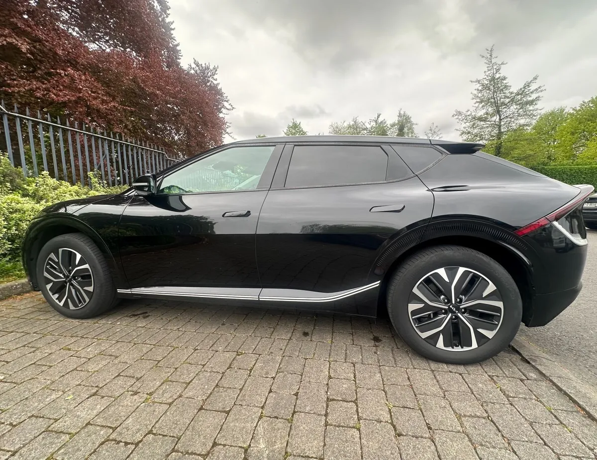 Kia EV6 Earth 2022 - Image 1