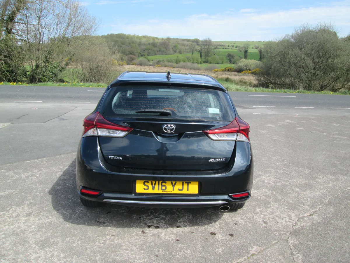 2016  TOYOTA  AURIS  1.6  D  5DR  BUSINESS - Image 6