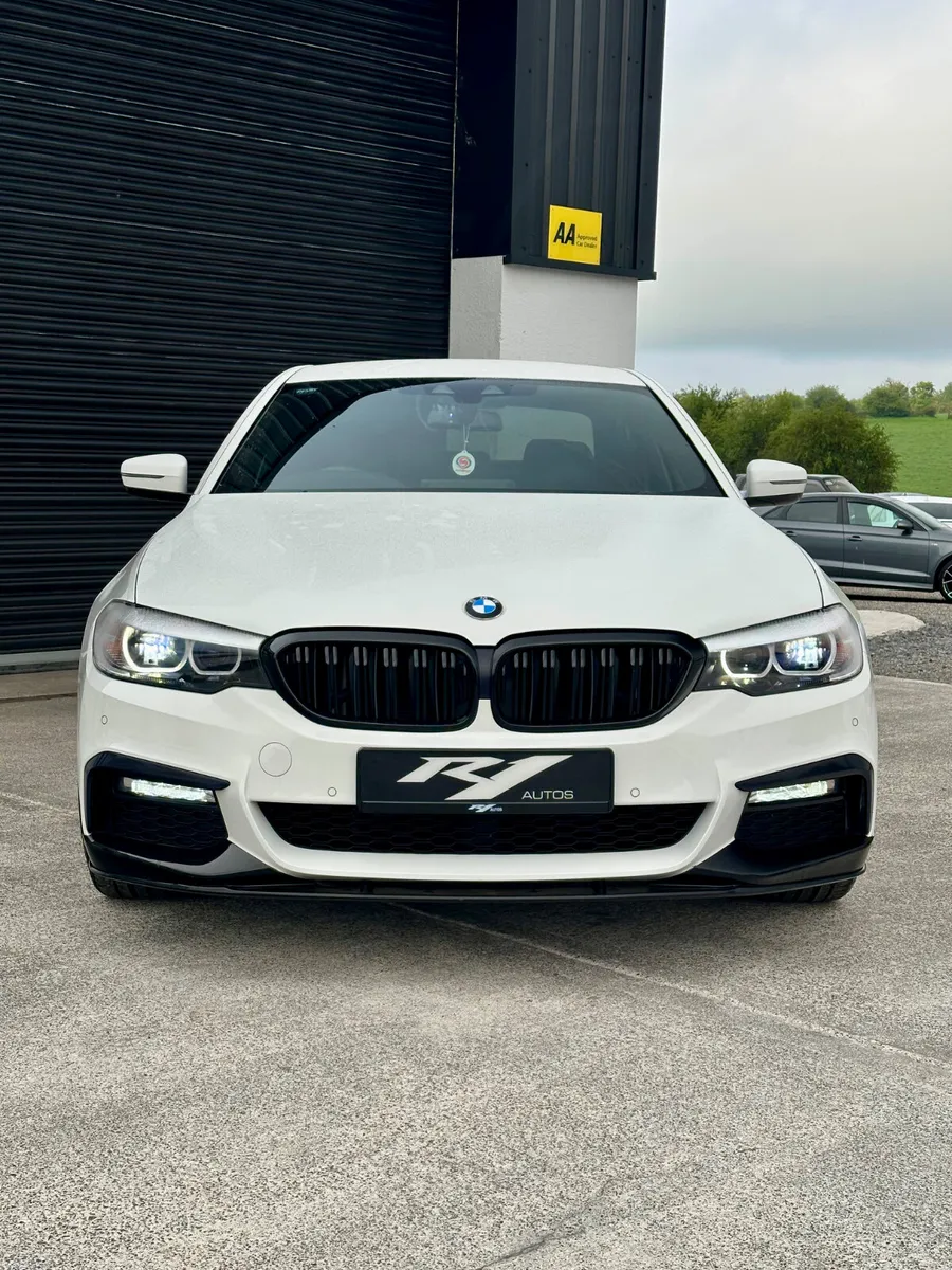 2017 BMW 530D MSPORT PRO MPERFORMANCE - Image 3